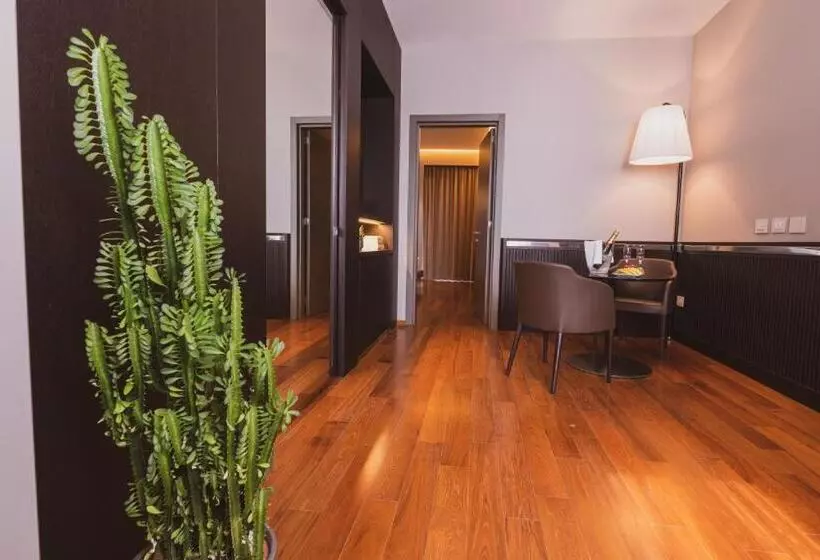 スイート, Callistos Hotel & Spa