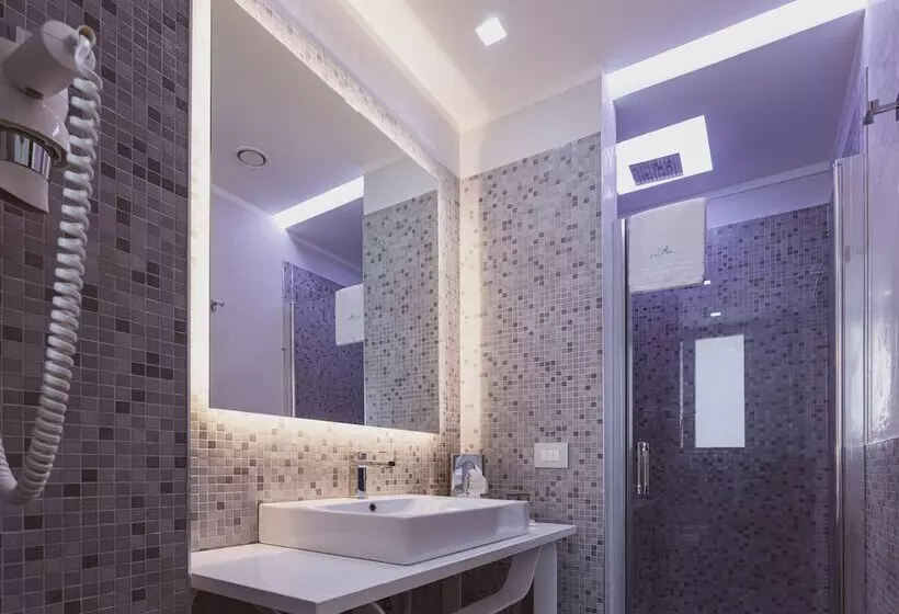 コンフォートルーム, Callistos Hotel & Spa