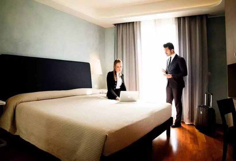 コンフォートルーム, Callistos Hotel & Spa