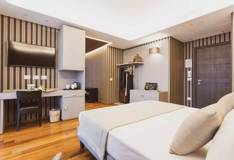 エクゼクティブ４人部屋, Callistos Hotel & Spa