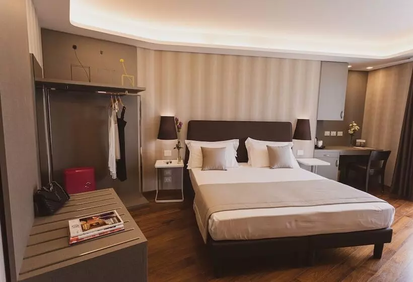 スーペリアトリプルルーム, Callistos Hotel & Spa