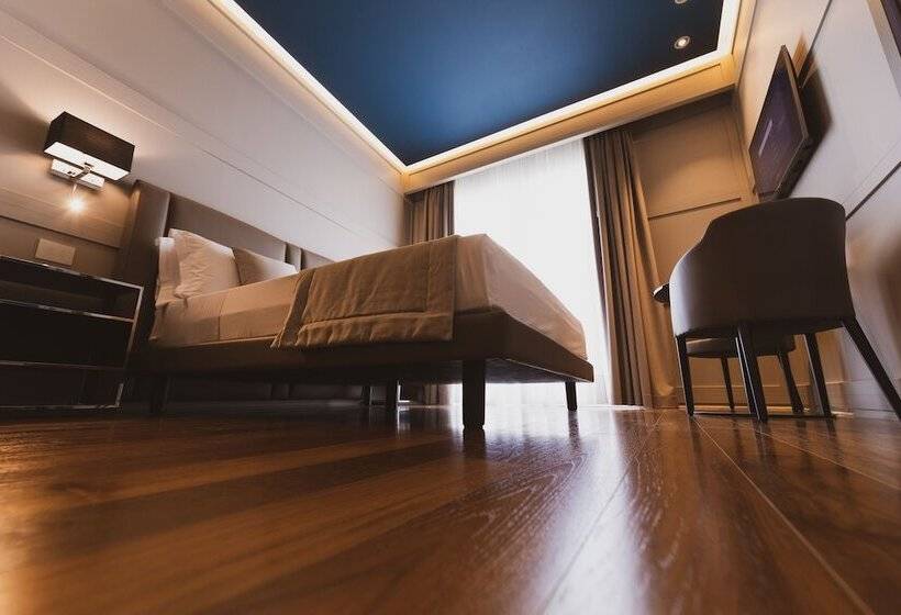 Полулюкс, Callistos Hotel & Spa