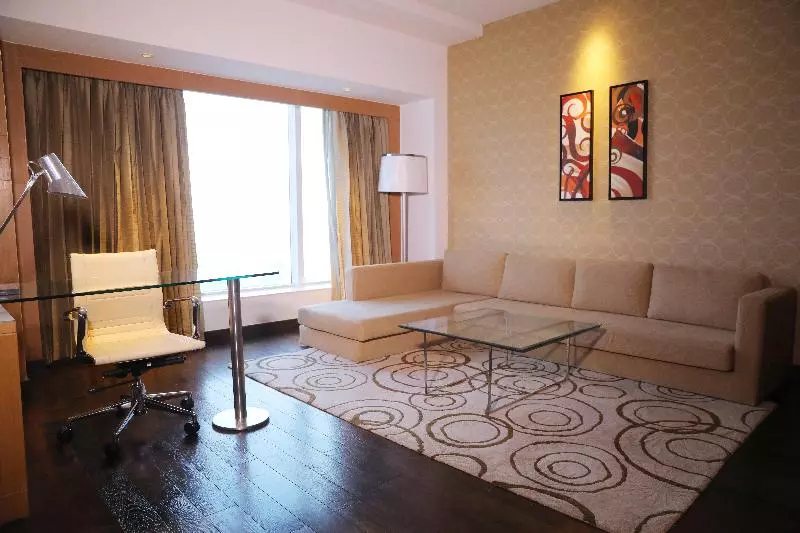 エクゼクティブスイート, Crowne Plaza Greater Noida, An Ihg