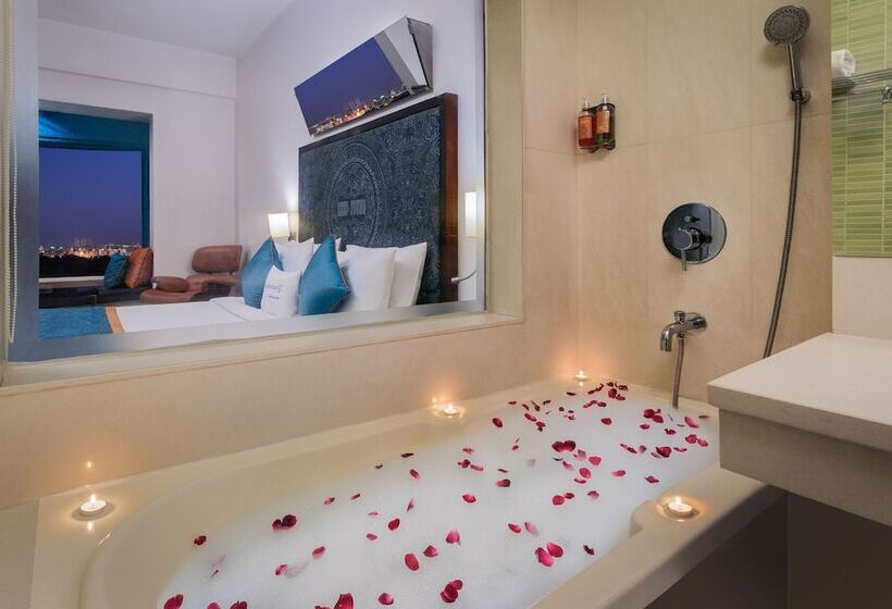 デラックスルーム, Golden Tulip Gurgaon Sector 29