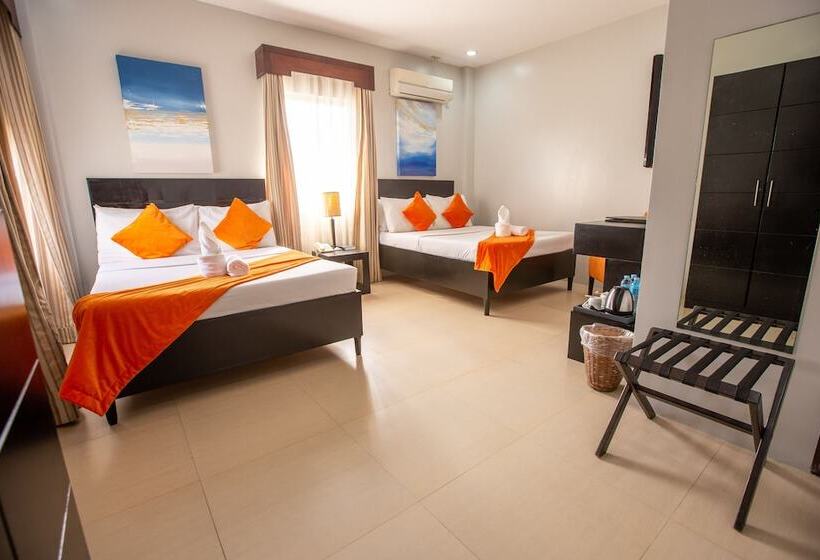 ファミリールーム, Holiday Suites