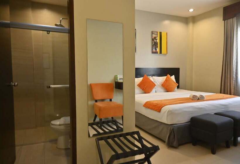 スーペリアシングルルーム, Holiday Suites