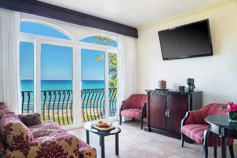 سوییت جونیور با چشمانداز دریا, Jewel Paradise Cove Adult Beach Resort & Spa