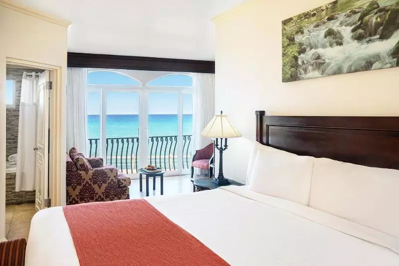 سوییت جونیور با چشمانداز دریا, Jewel Paradise Cove Adult Beach Resort & Spa