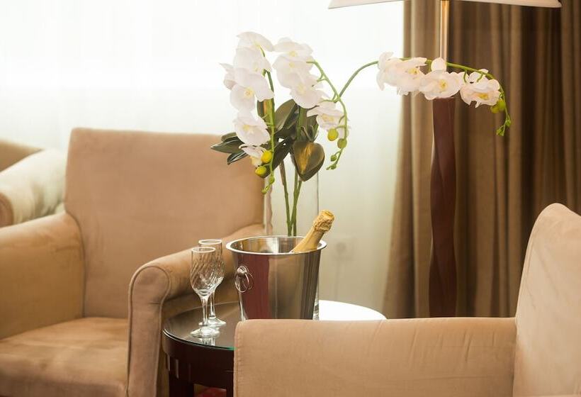 اتاق استاندارد یک نفره, Jumbo