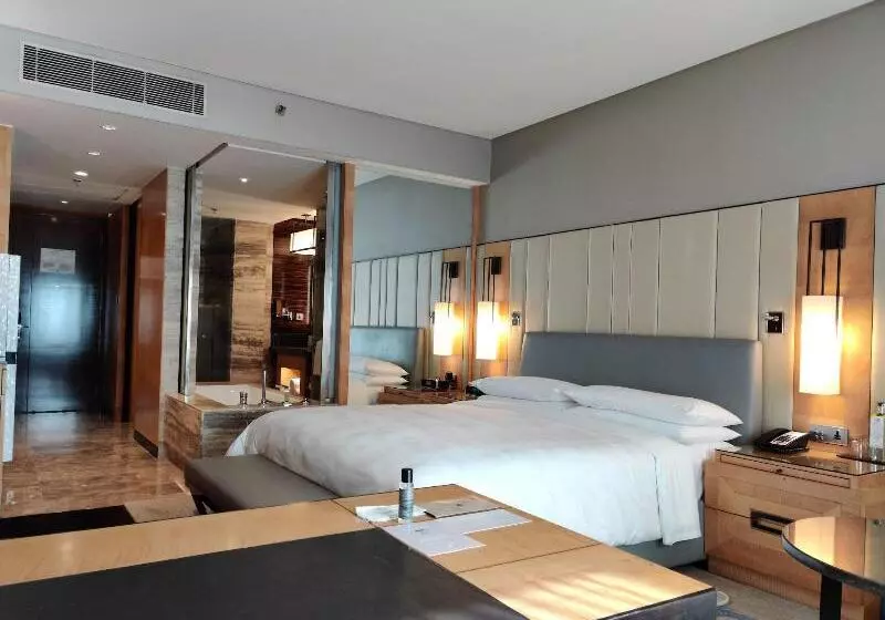 キングサイズベッドのデラックスルーム, Jw Marriott Hotel New Delhi Aerocity