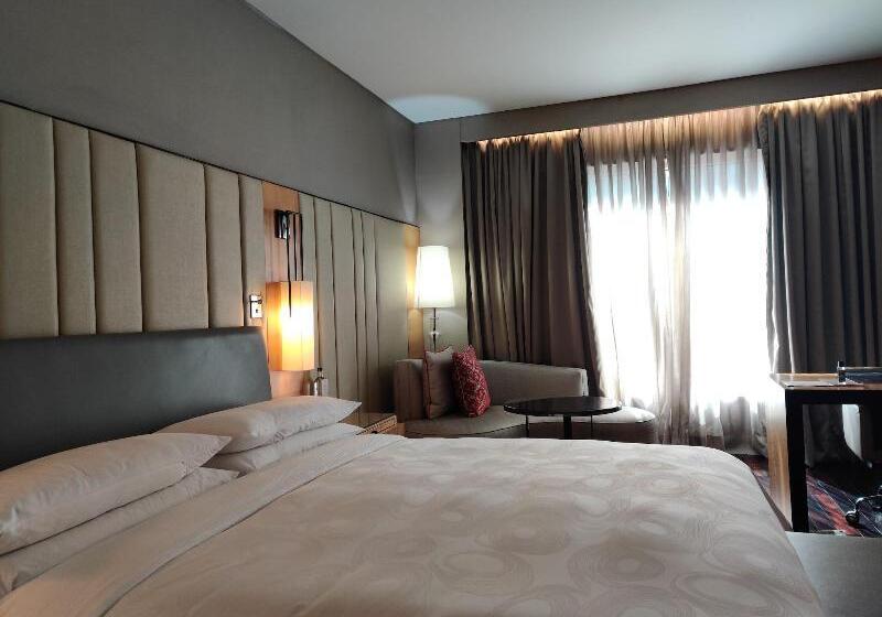 キングサイズベッドのデラックスルーム, Jw Marriott Hotel New Delhi Aerocity