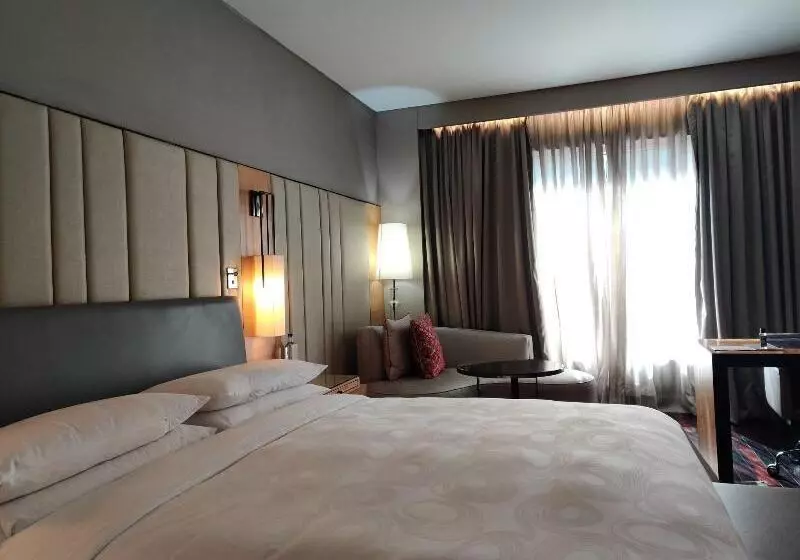 キングサイズベッドのエクゼクティブルーム, Jw Marriott Hotel New Delhi Aerocity