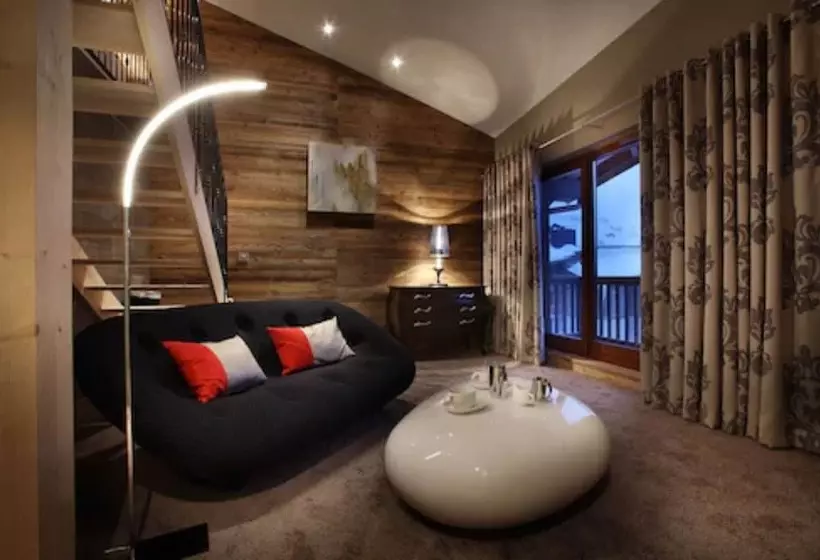 プレステージルーム, Hôtel Koh I Nor By Les Etincelles