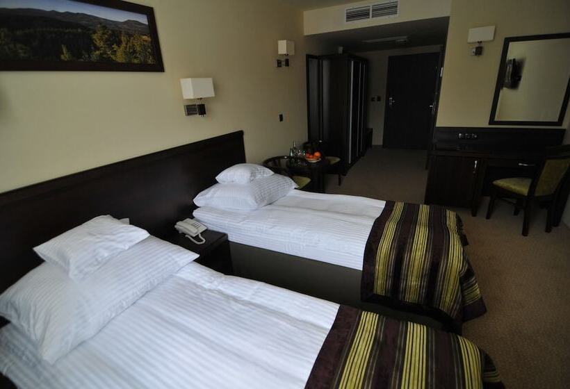 غرفة قياسية, Kryształ Conference & Spa