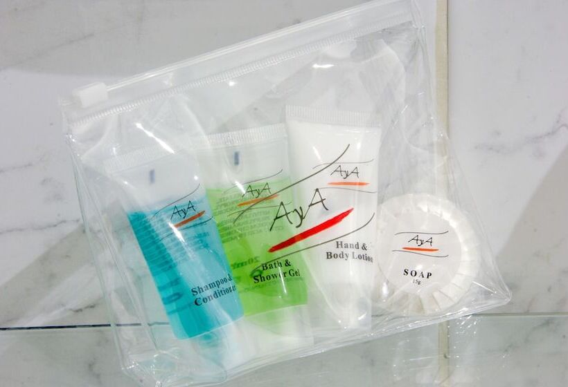 غرفة أساسية, New Westcliff