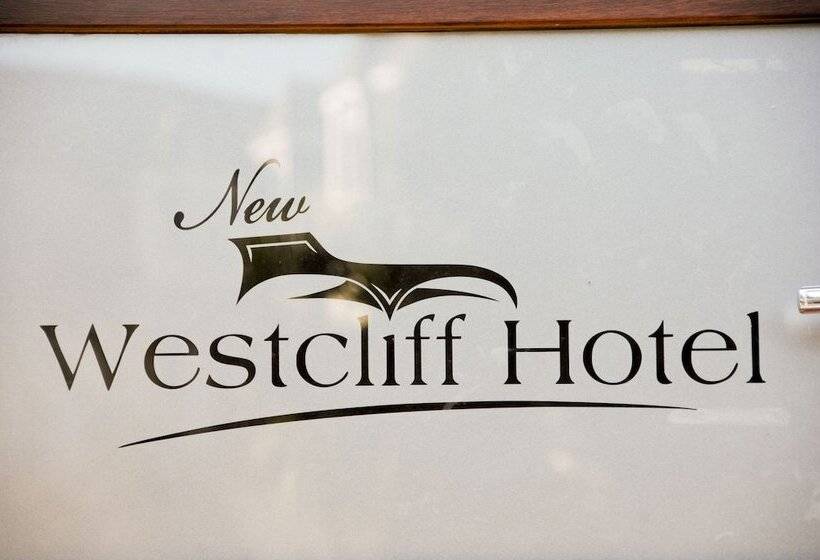 غرفة عائلية, New Westcliff