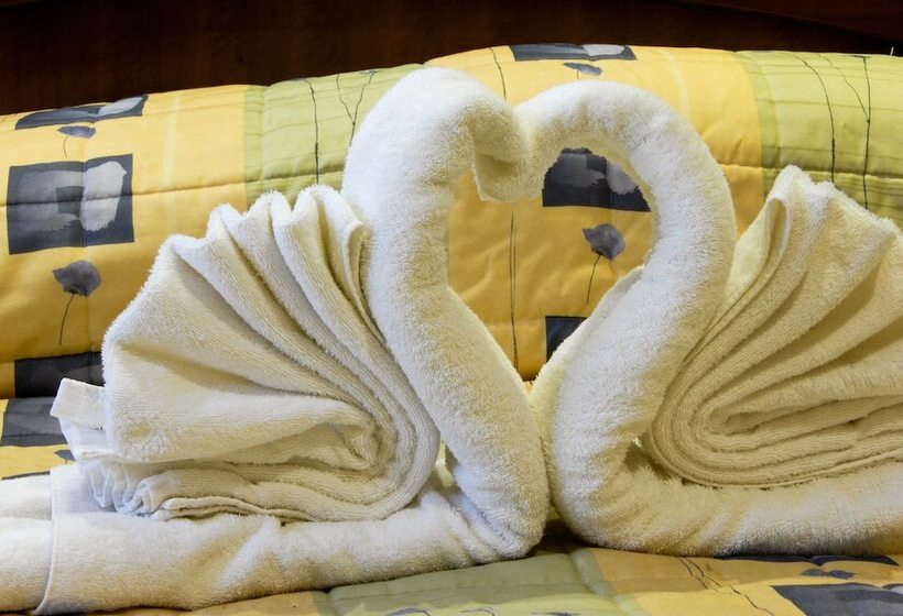 غرفة قياسية فردية, New Westcliff