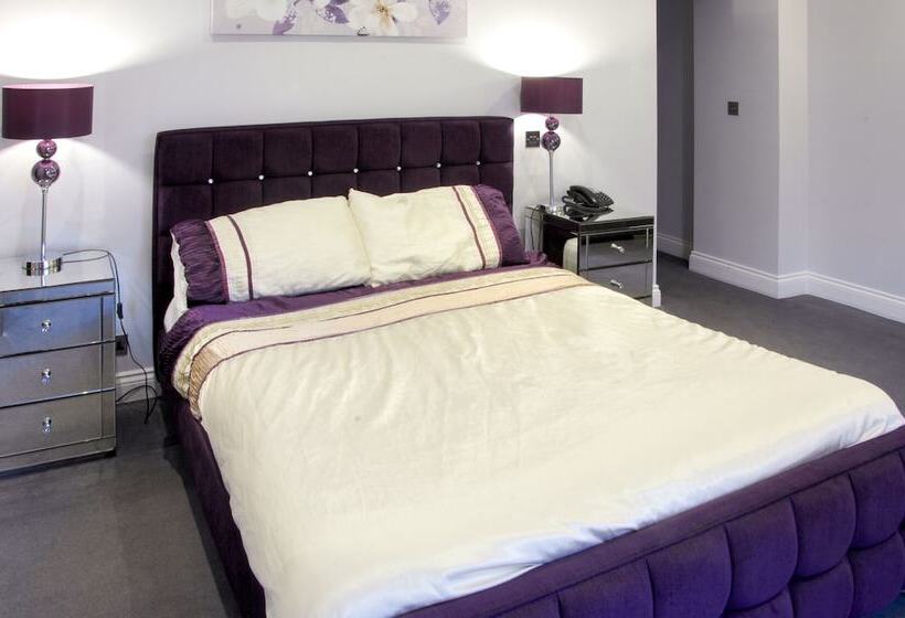 غرفة قياسية, New Westcliff