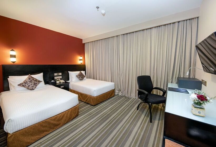 디럭스 룸, Pearl Grand By Rathna