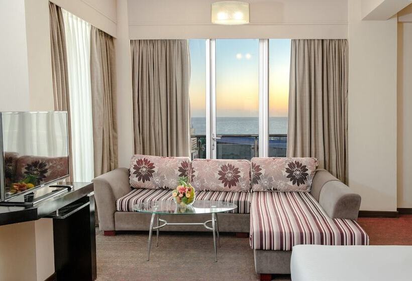 스위트, Pearl Grand By Rathna