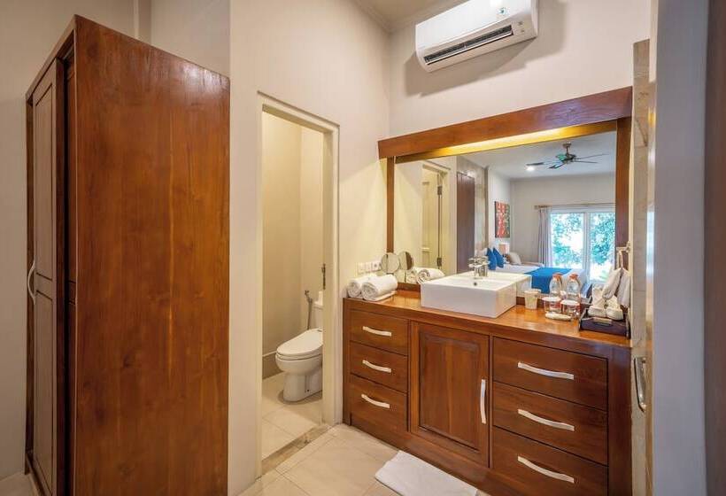 סוויטת 2 חדרי שינה, The Lovina