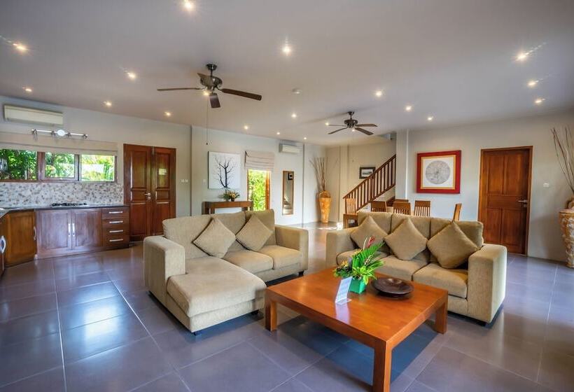 וילה בת 2 חדרי שינה, The Lovina