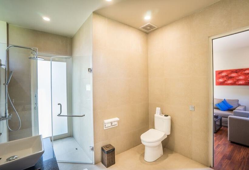 וילה עם חדר שינה אחד ובריכת שחיה, The Lovina