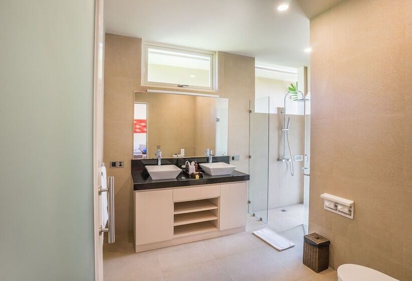 וילה עם חדר שינה אחד ובריכת שחיה, The Lovina