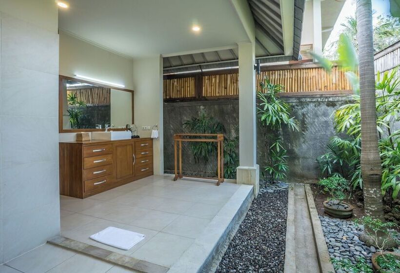 וילה בת 2 חדרי שינה, The Lovina