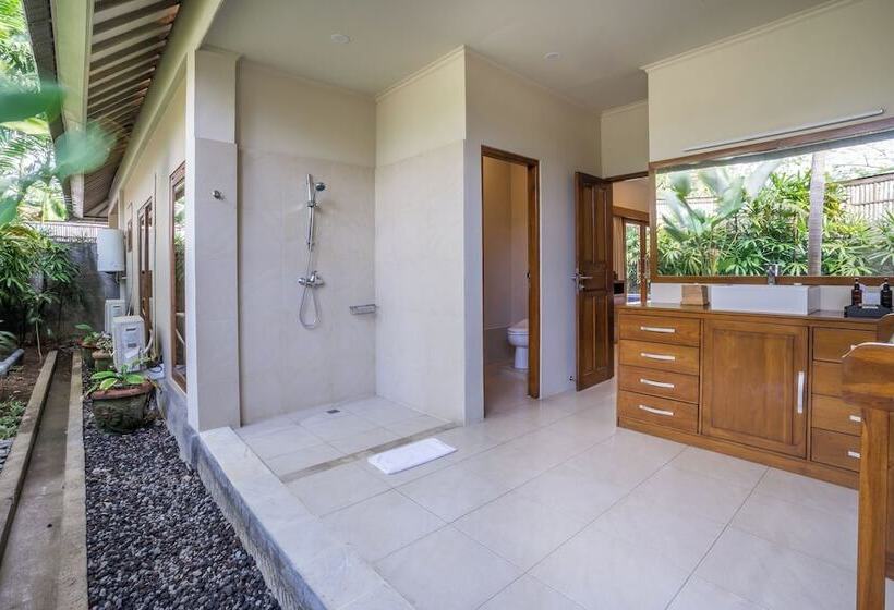 וילה בת 2 חדרי שינה, The Lovina