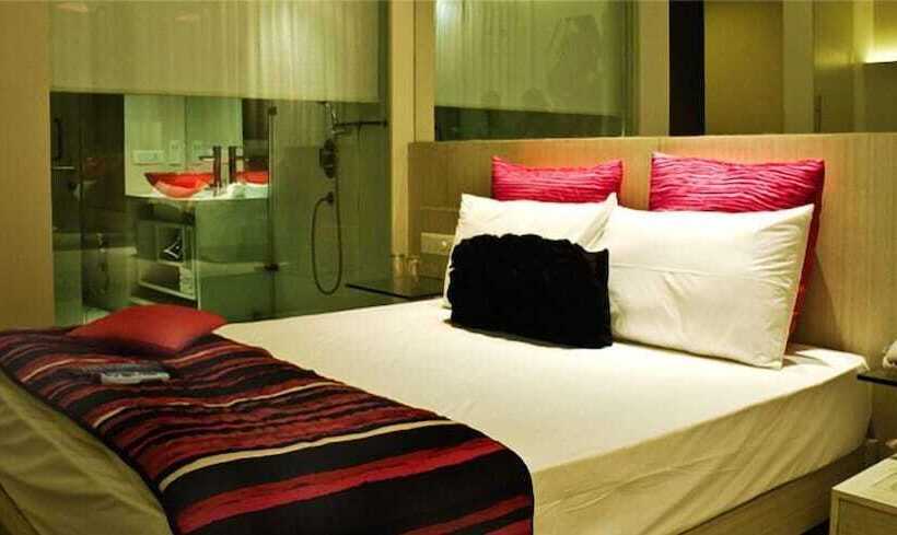 غرفة تنفيذية, The Toy