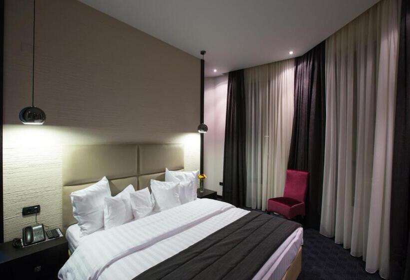 시니어 스위트 도시 전망, North Avenue By Stellar Hotels, Yerevan