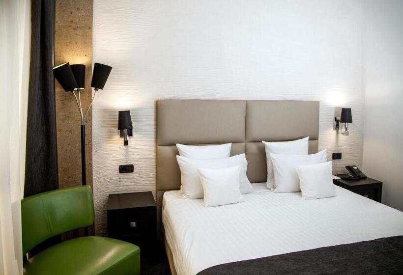 스탠다드 룸 킹사이즈 침대, North Avenue By Stellar Hotels, Yerevan