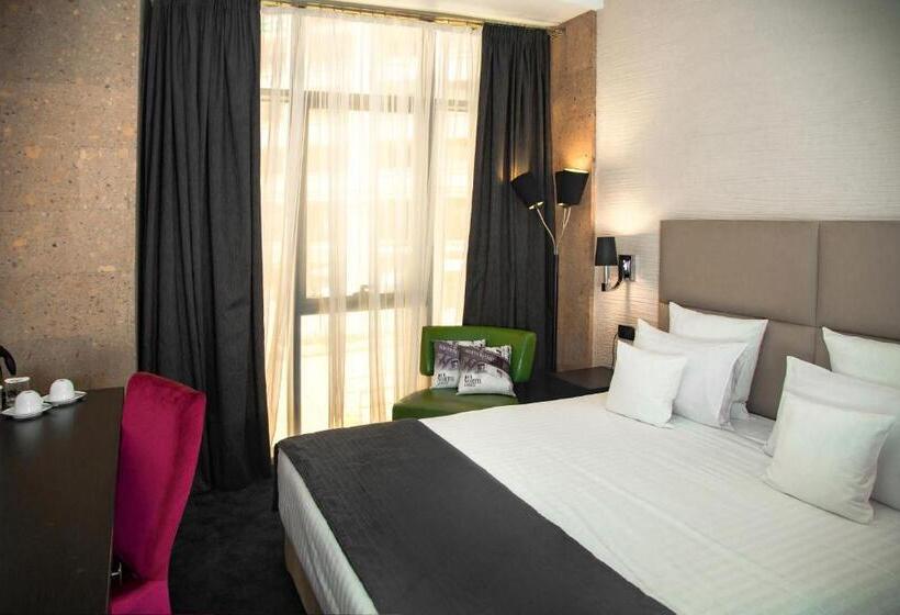 스탠다드 룸 킹사이즈 침대, North Avenue By Stellar Hotels, Yerevan