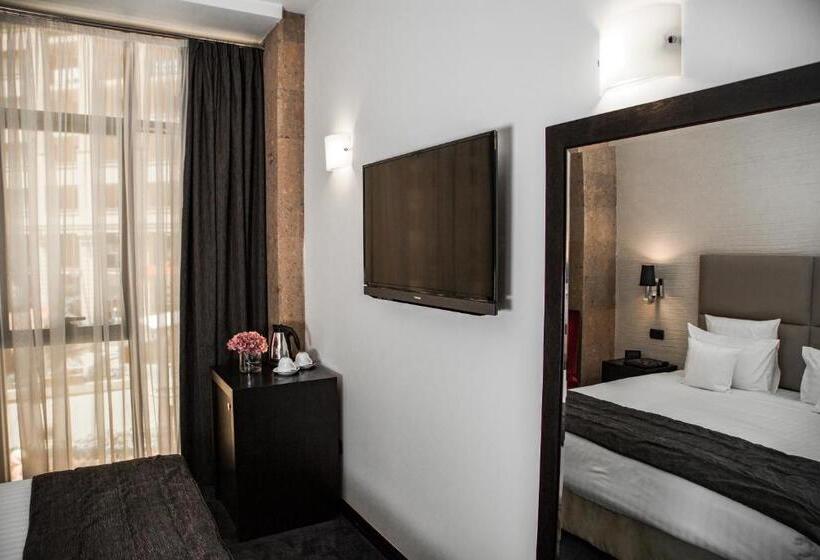 스탠다드 룸 킹사이즈 침대, North Avenue By Stellar Hotels, Yerevan