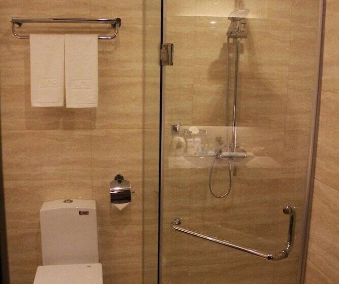 اتاق لوکس, Ace Hotel And Suites