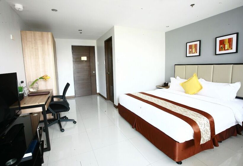 디럭스 룸, Ace Hotel And Suites