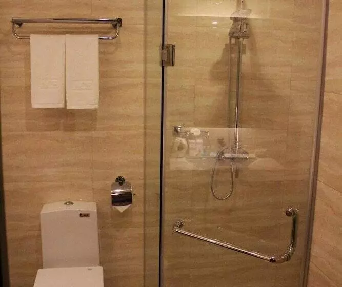 ジュニアスイート, Ace Hotel And Suites