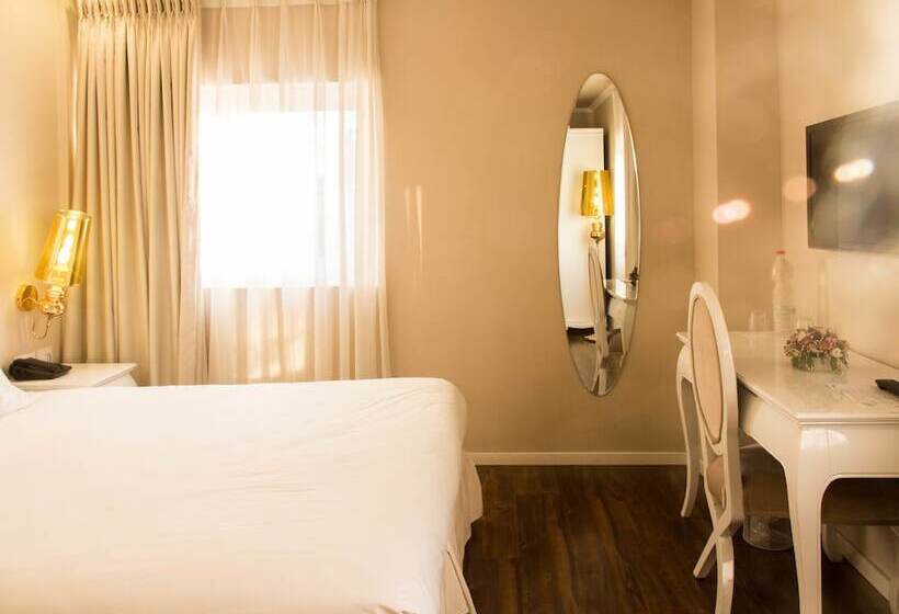 Deluxe Szoba, Agripas Boutique