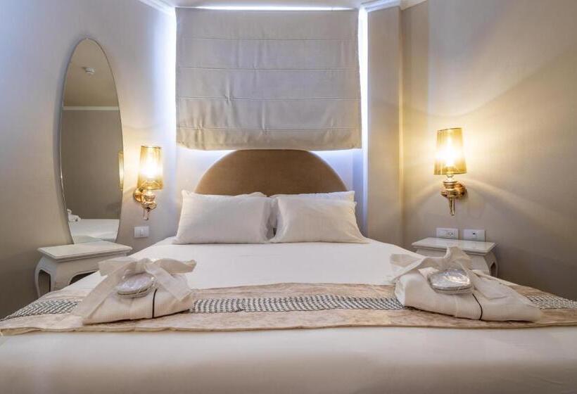 Lakosztály, Agripas Boutique