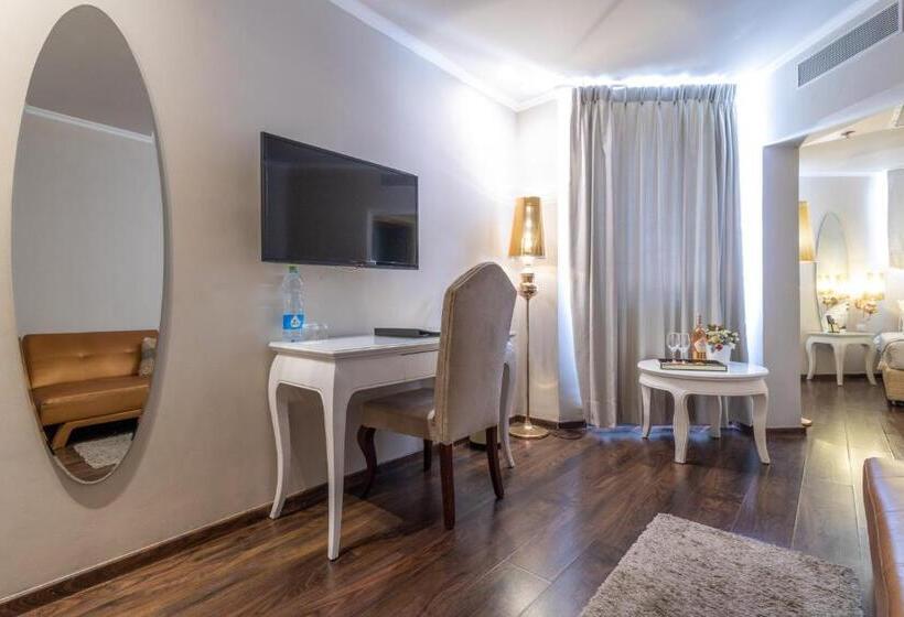 Lakosztály, Agripas Boutique