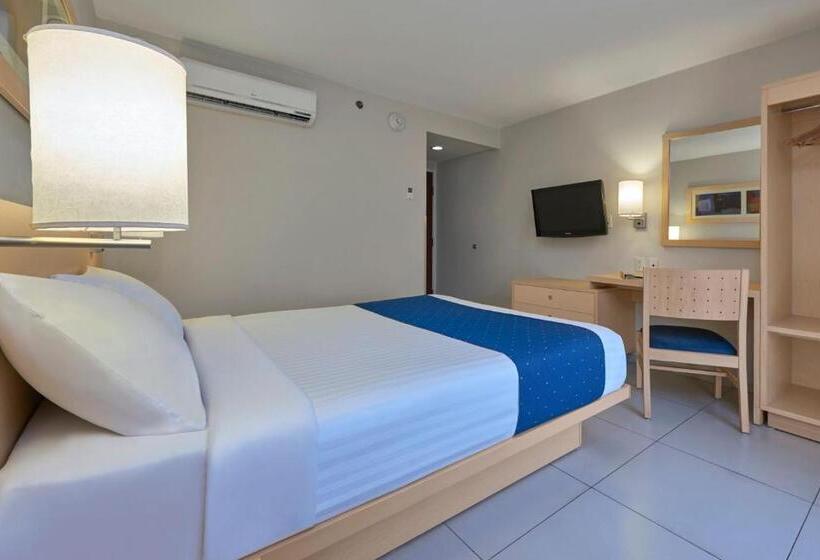 Номер Стандарт, City Express By Marriott Xalapa