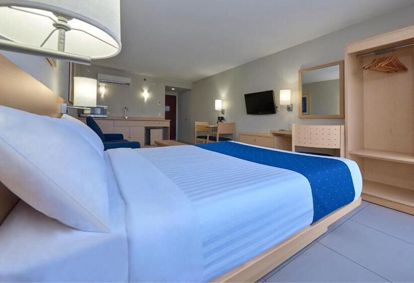 Люкс, City Express By Marriott Xalapa