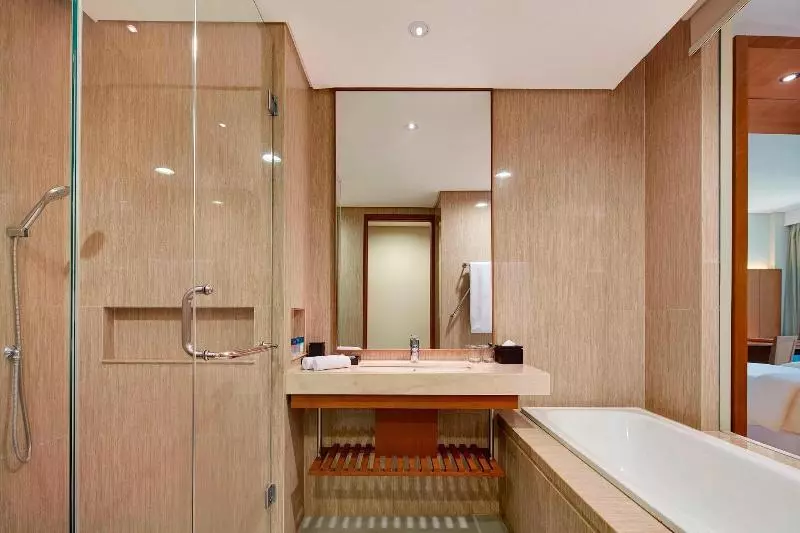 プールの見えるデラックスルーム, Four Points By Sheraton Bali, Seminyak