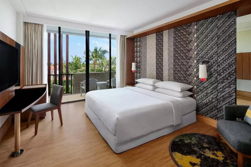 プールの見えるデラックスルーム, Four Points By Sheraton Bali, Seminyak