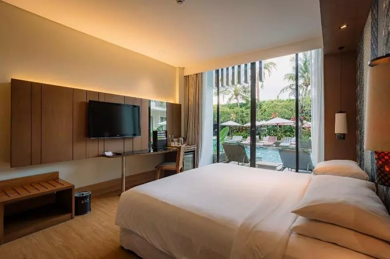 プールの見えるデラックスルーム, Four Points By Sheraton Bali, Seminyak