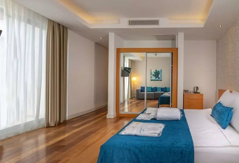 デラックスルーム, The Highlight Bodrum