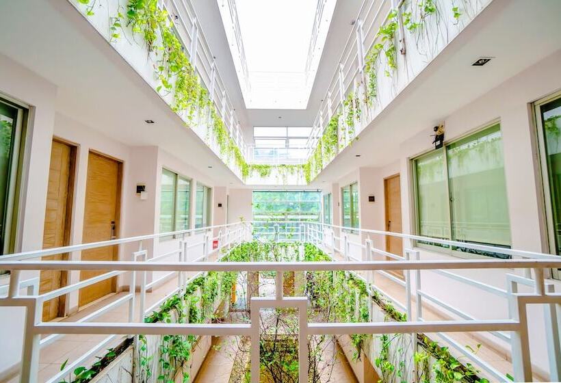 Habitación Estándar, Legreen Suite Tondano