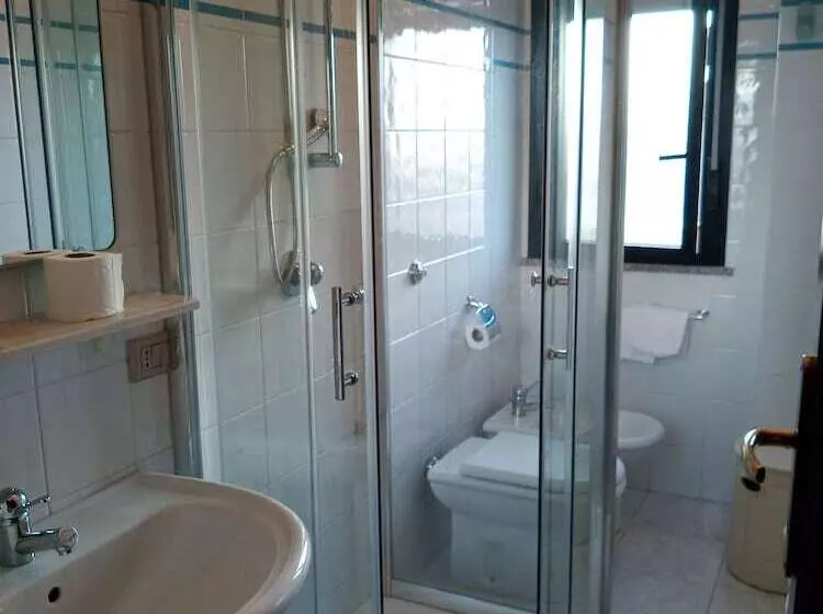 آپارتمان 1 خوابه, Residence Europa