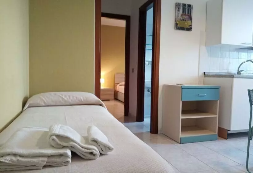 آپارتمان 1 خوابه, Residence Europa